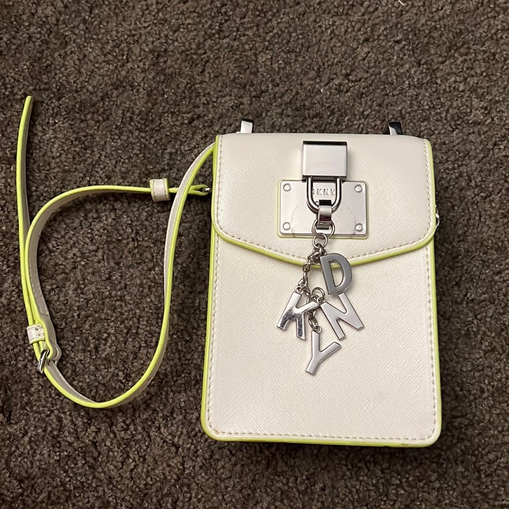 Are you the purse fan?